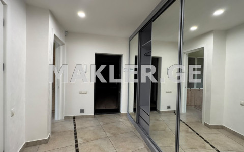  For Rent 4 room  Apartment in Vake dist.  in Taktakishvili st. 
