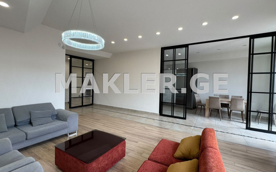  For Rent 4 room  Apartment in Vake dist.  in Taktakishvili st. 