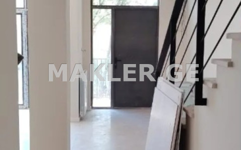  Satılık 341 m²  Villa in Saburtalo dist.  in Delisi st. 