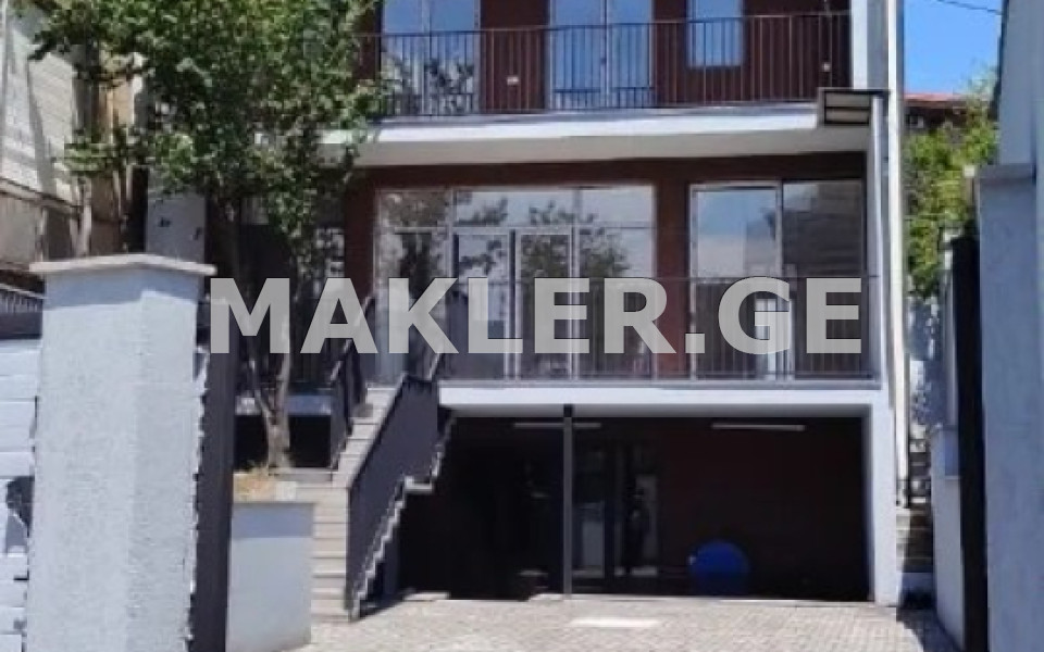  Satılık 341 m²  Villa in Saburtalo dist.  in Delisi st. 