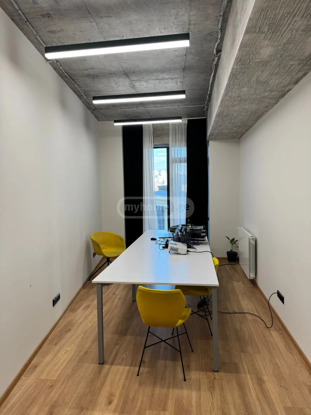  For Rent 130 m² space Commercial space in Vake dist.  in I. Chavchavadze Ave. 
