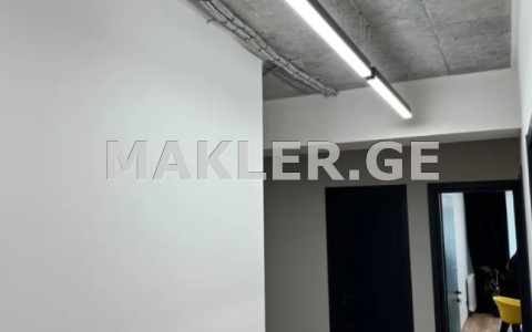  ქირავდება 130 m² ფართობის კომერციული ფართი ვაკეში  ი. ჭავჭავაძის გამზ. 