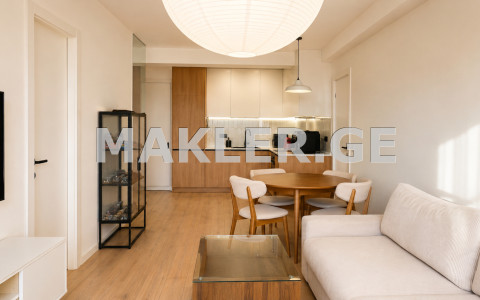  出售 2 室  公寓 near the Lisi lake  Avto Varazi Street 