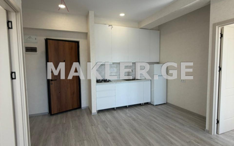  למכירה 3 חֶדֶר  דִירָה in Ortachala  in Arthur Leist st. 