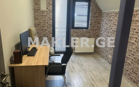  出租 135 m² space 办公室 萨布尔塔洛区  in S. Nasidze st. 