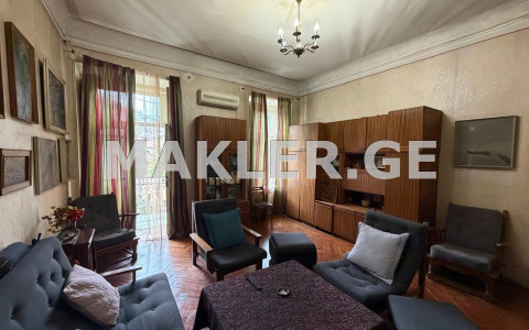  Satılık 5   Daire in Sololaki dist. (Old Tbilisi)  in Ierusalimi square 