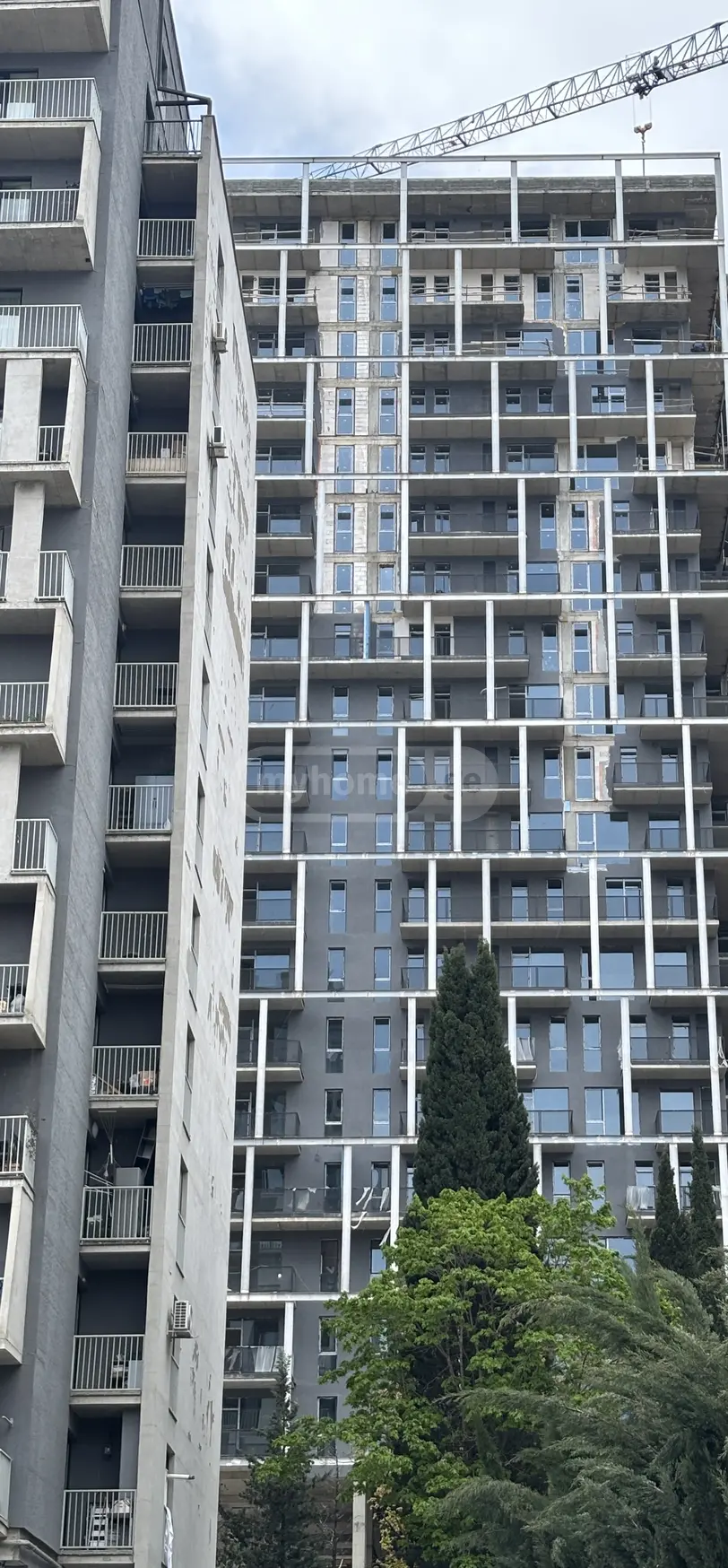  Продается 4 комнатная  Квартира в Сабуртало  на ул. Ана Политковская 