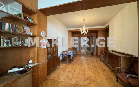  Satılık 4 room  Daire in Vake dist.  in Paliashvili st. 