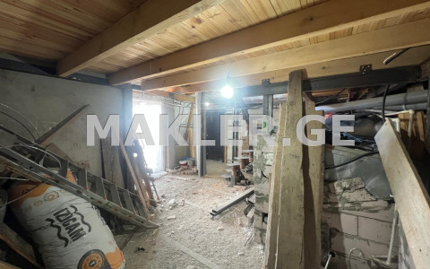  Satılık 4 room  Daire in Mtatsminda dist. (Old Tbilisi)  in Rustaveli ave. 