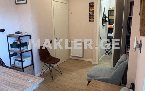  للبيع 3 room  الشقة في منطقة سابورتالو  in Ana Politkovskaya st. 