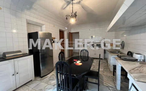  للبيع 462 m² space منزل خاص in Nadzaladevi dist.  in Sumbatashvil-iuzhini st. 