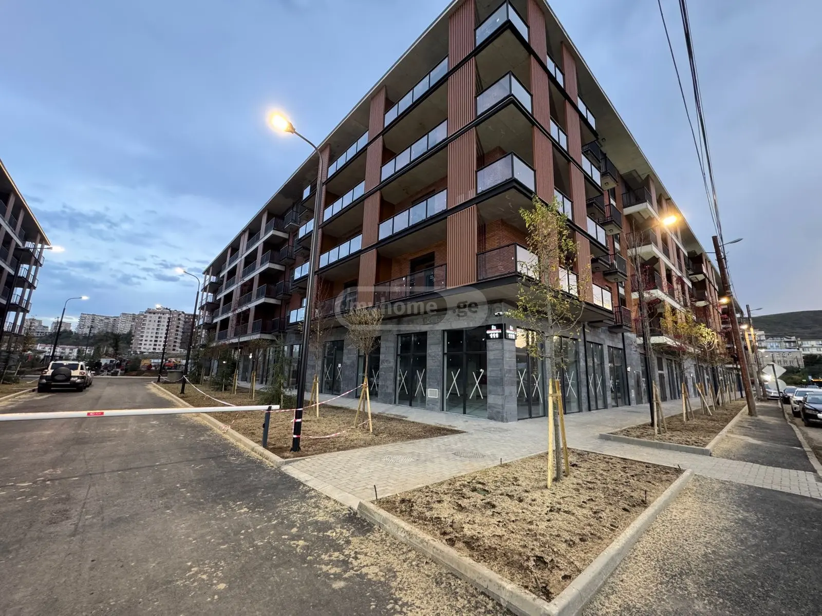  Satılık 3 room  Daire in Saburtalo dist.  Fermtserta St 