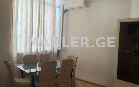  出售 3 室  公寓 萨布尔塔洛区  in Bochorishvili st. 