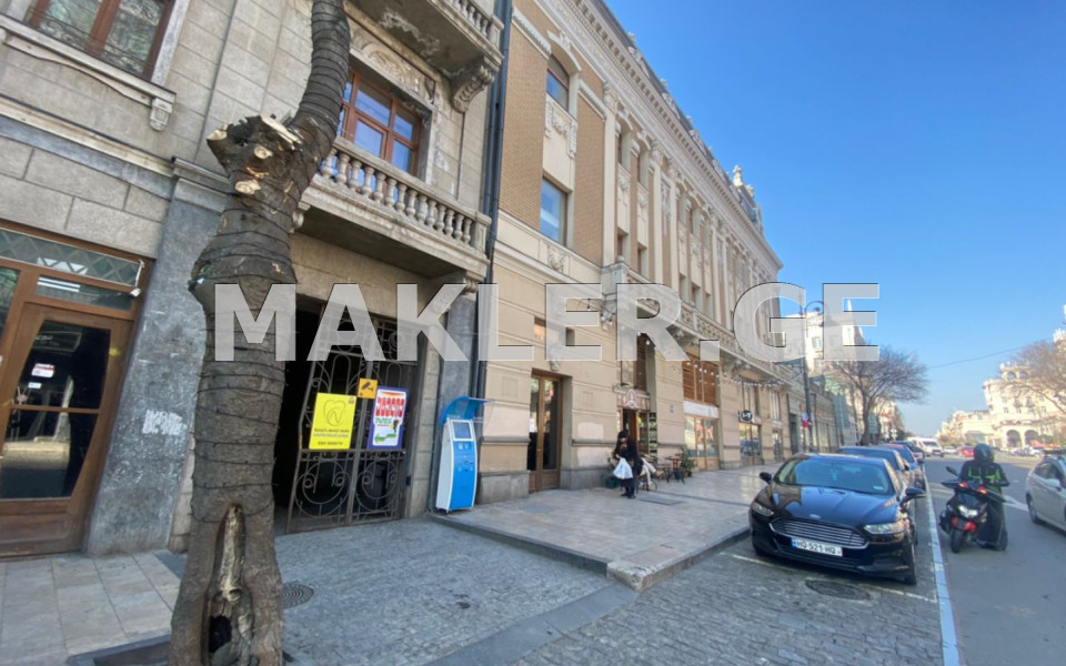  Satılık 2 room  Daire in Chugureti dist.  in Agmashenebeli ave. 