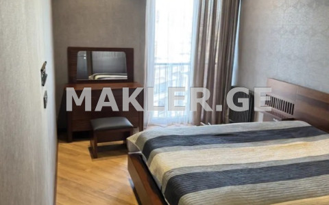  למכירה 3 חֶדֶר  דִירָה in Vake dist.  in I. Chavchavadze Ave. 
