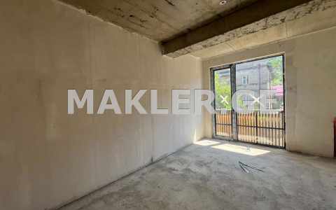  出售 3 room  公寓 第比利斯  in Grishashvili st. 