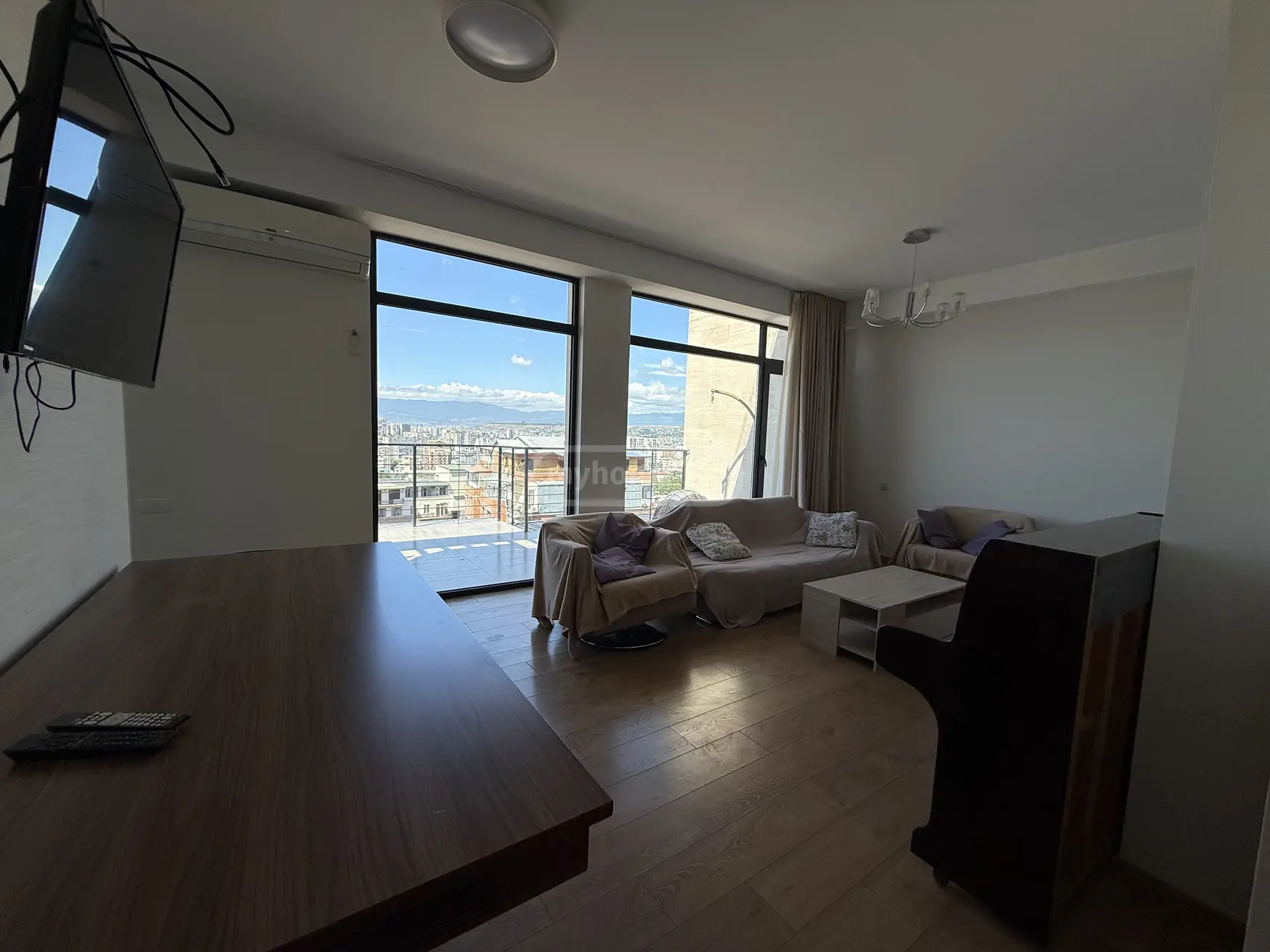  出租 4 room  公寓 瓦凯区  in Marukhi gmirebi st. 