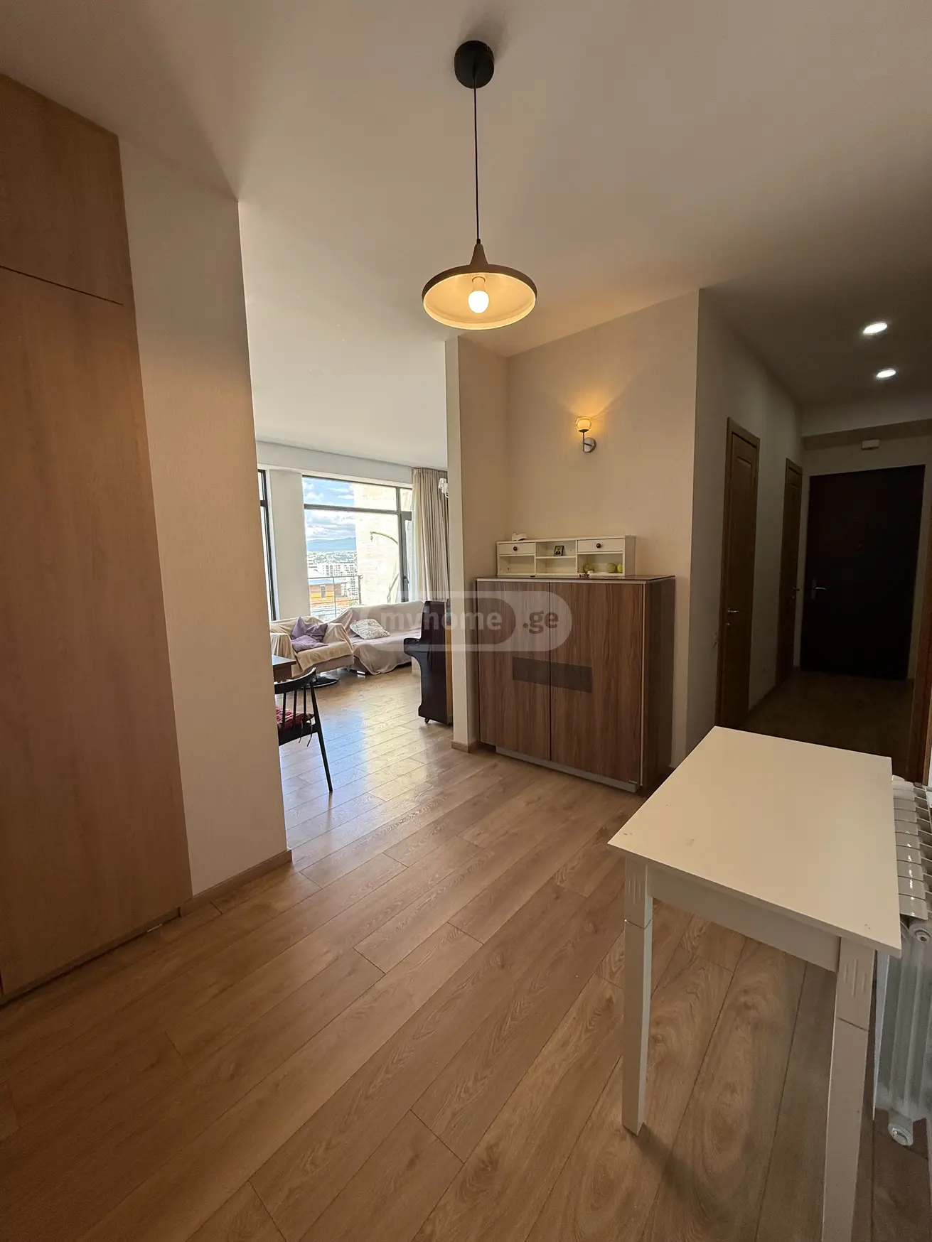  出租 4 room  公寓 瓦凯区  in Marukhi gmirebi st. 