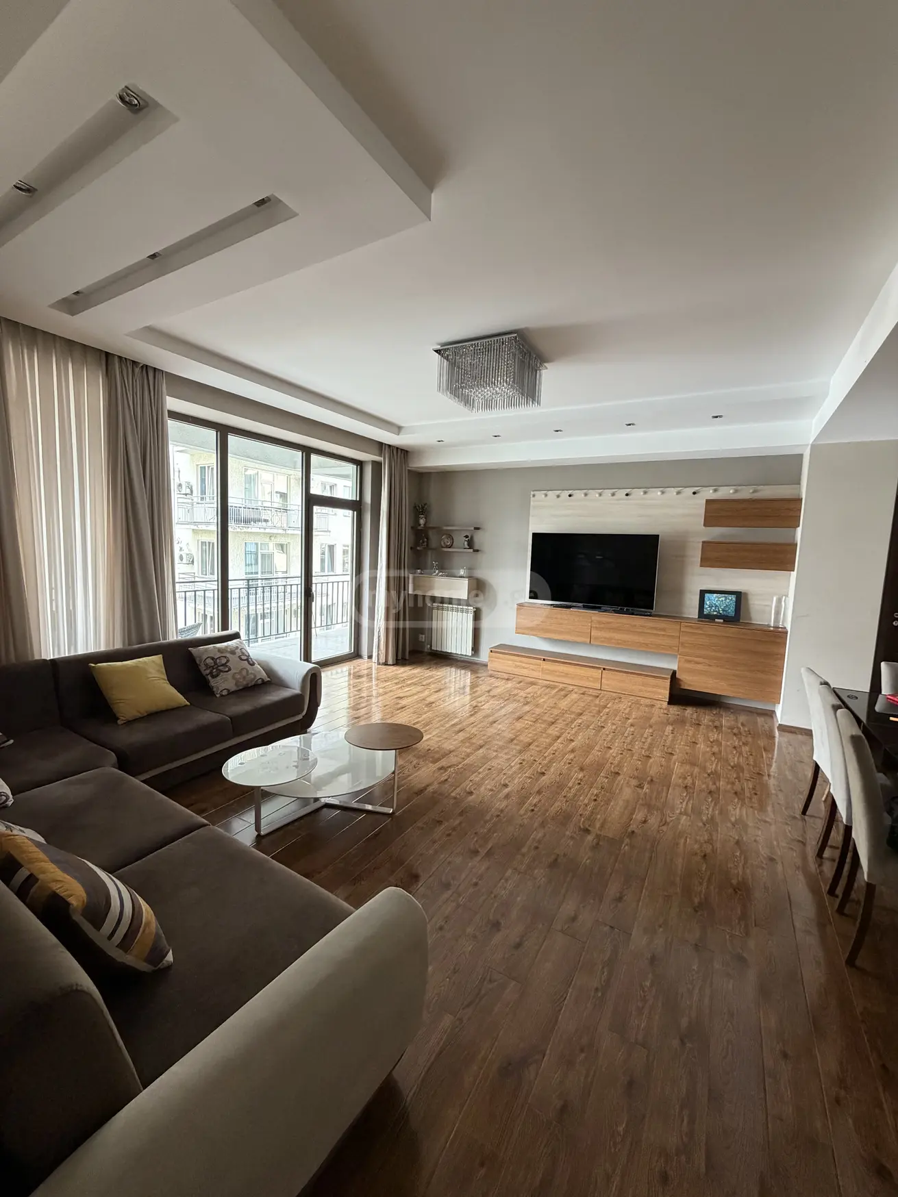  للإيجار 4 room  الشقة في منطقة فاكي