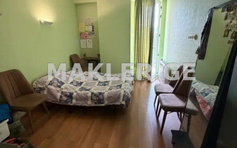  Satılık 4   Daire in Isani dist.  in Navtlugi st. 