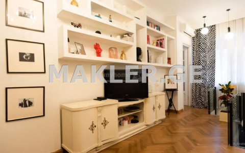  للإيجار 5 room  الشقة في منطقة ديدوبي  in Bakradze st. 