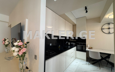  出租 3 room  公寓 瓦凯区  in I. Chavchavadze Ave. 