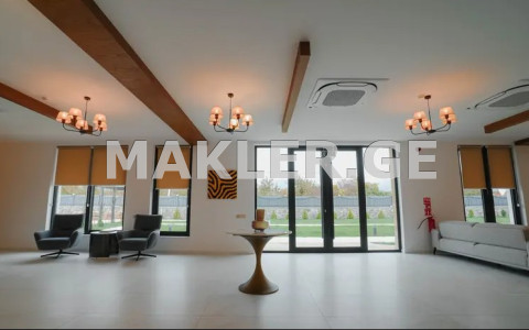  للبيع 4200 m² space تجاري in Kvareli