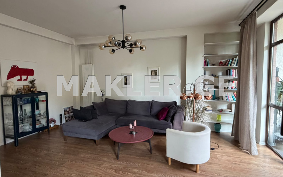  For Sale 3 room  Apartment in Vake dist.  in  Shatberashvili st. 