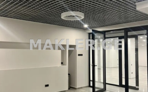  للإيجار 450 m² space تجاري in Avlabari dist.  in Metekhi turn 