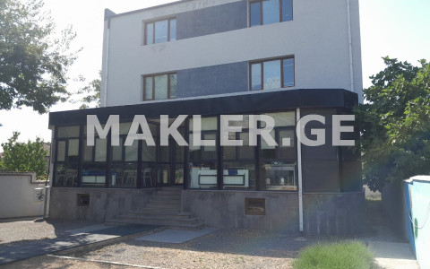  For Sale 913 m² space Commercial space in Saguramo