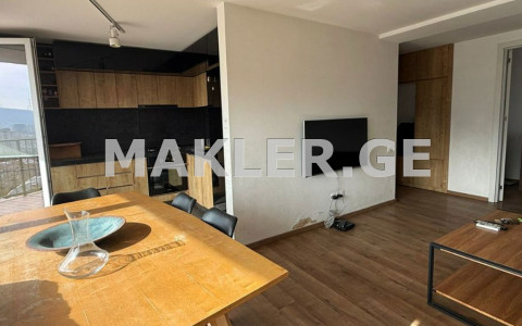  למכירה 4 חֶדֶר  דִירָה in Saburtalo dist.  in Delisi st. I 