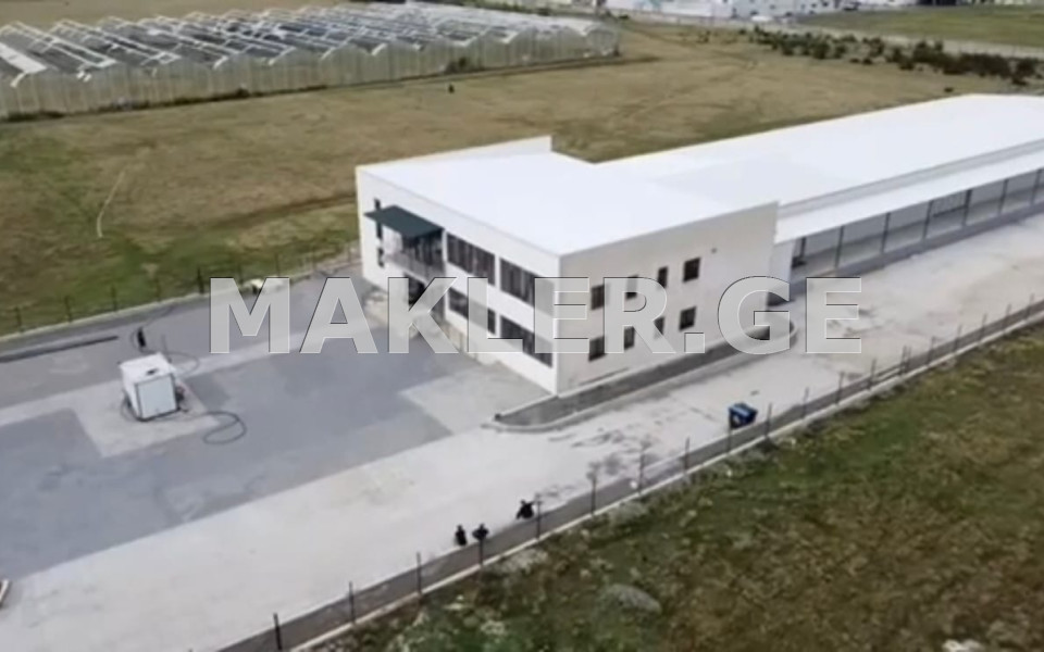  Сдаётся 2250 m² площадь Коммерческая площадь в Натахтари