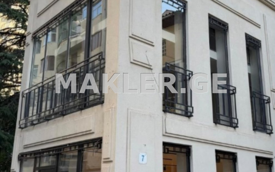  For Rent 130 m² space Commercial space in Vake dist.  in Kipshidze st. 