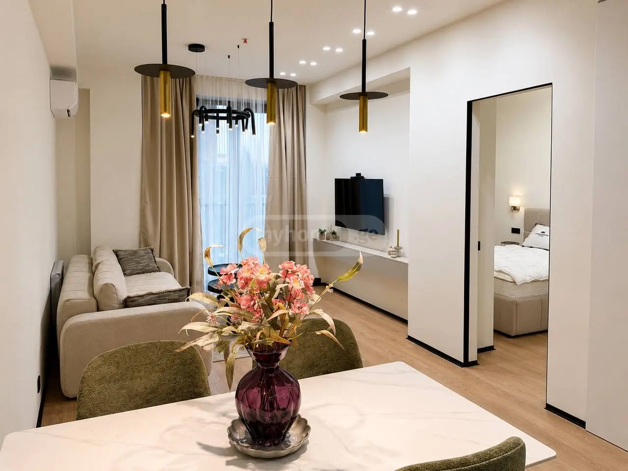  للبيع 2 room  الشقة في منطقة إيساني  in Bochormi st. 
