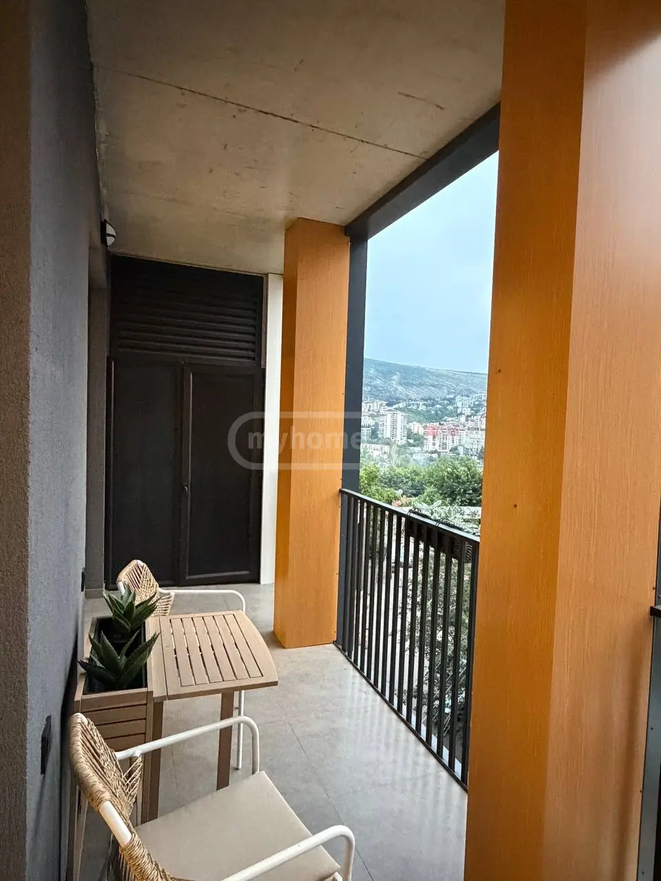  للبيع 2 room  الشقة في منطقة إيساني  in Bochormi st. 