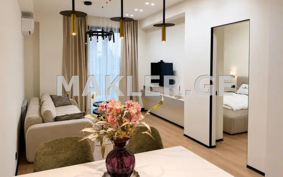  出售 2 room  公寓 伊萨尼区  in Bochormi st. 