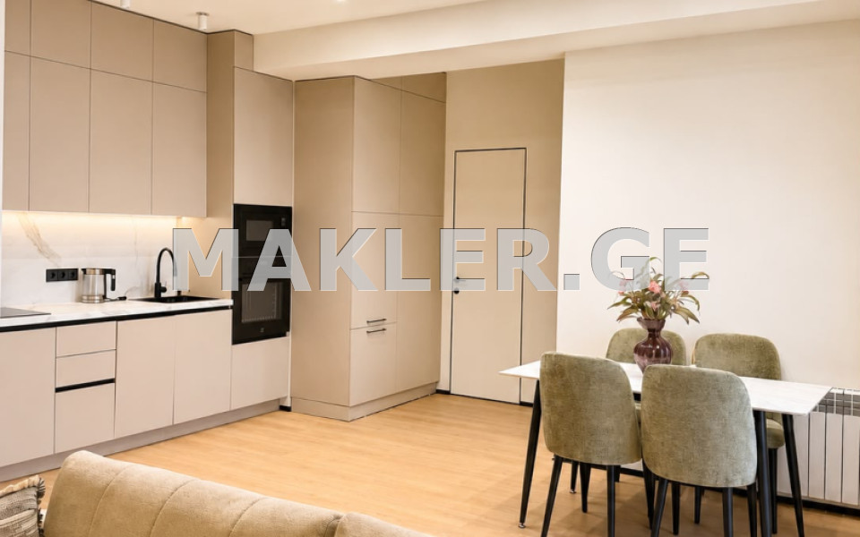 出售 2 room  公寓 伊萨尼区  in Bochormi st. 