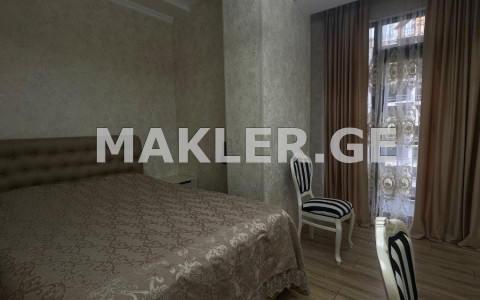  للبيع 4 room  الشقة في منطقة سابورتالو  in Ana Politkovskaya st. 