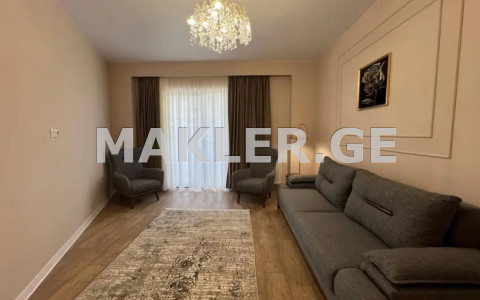 出售 3 room  公寓 萨布尔塔洛区  in Gelovani avenue 