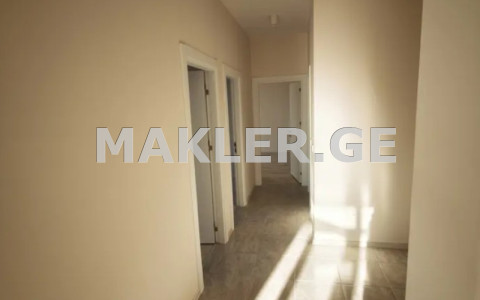  למכירה 4 חֶדֶר  דִירָה in Digomi 9  in Bob Walsh Street 