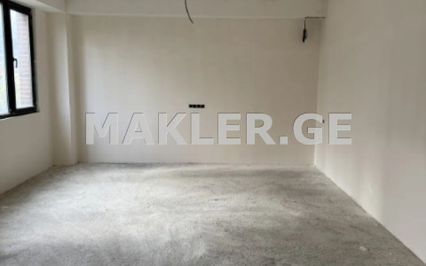  للبيع 3 غرف  الشقة near the Lisi lake  Avto Varazi Street 