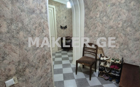  للبيع 6 غرف  الشقة in Krtsanisi dist.  in Krtsanisi str. 