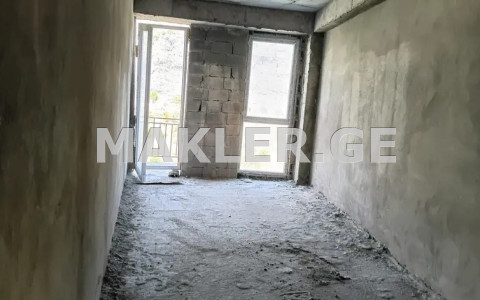  出售 3 room  公寓 瓦凯区  in Gabashvili st. 