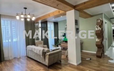  出售 3 room  公寓 萨布尔塔洛区  in Alexander Ioseliani st 