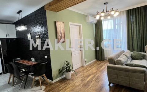  出售 3 room  公寓 萨布尔塔洛区  in Alexander Ioseliani st 