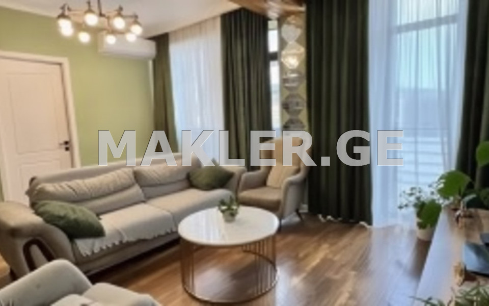  出售 3 room  公寓 萨布尔塔洛区  in Alexander Ioseliani st 