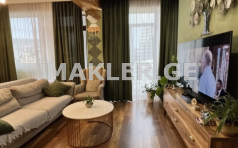  出售 3 room  公寓 萨布尔塔洛区  in Alexander Ioseliani st 