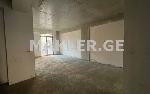  出售 4 room  公寓 瓦凯区  on Ir. Abashidze st. 