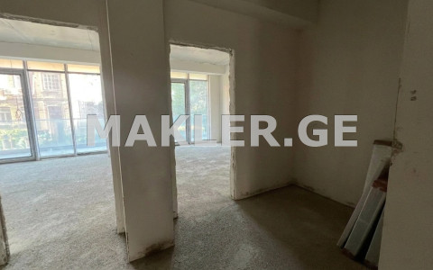  出售 4 room  公寓 瓦凯区  on Ir. Abashidze st. 