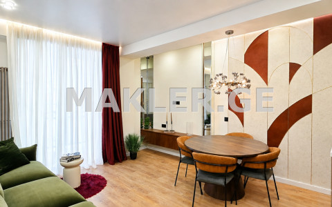  للبيع 2 room  الشقة في منطقة سابورتالو  في هضبة نوتسوبيدزه 
